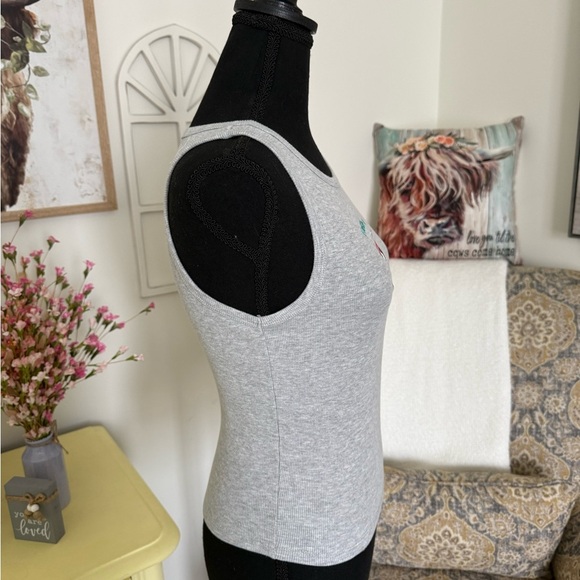 Aeropostale Hello Kitty Gray Fitted Graphic Tank Top - Picture 5 of 5